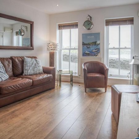 Goscar Court - 1 Bedroom Apartment - טנבי מראה חיצוני תמונה